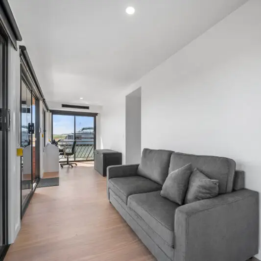 Meander Houseboat A7407633