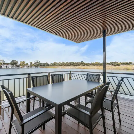 Meander Houseboat A7407710