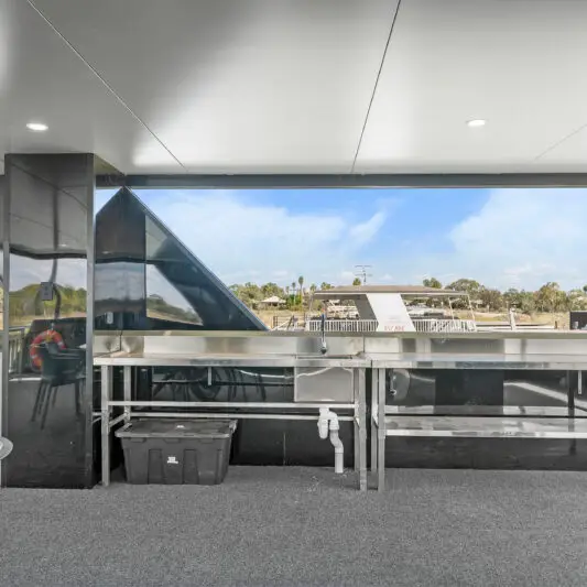 Meander Houseboat A7407745