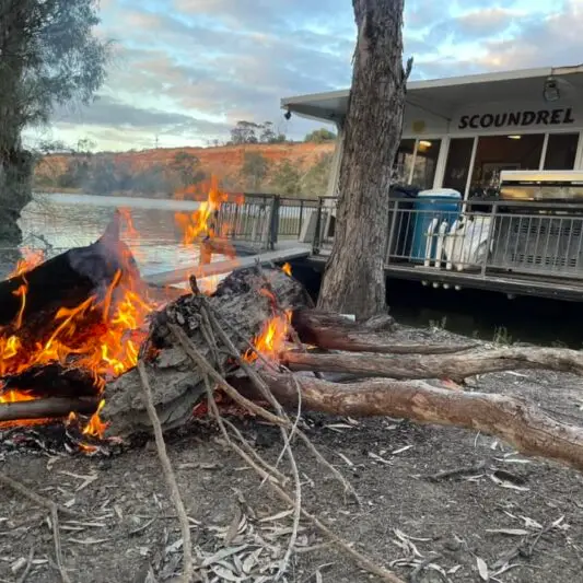 Renmark Houseboats - Houseboat holiday on the Murray River South Australia