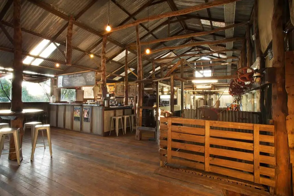 Woolshed at Wilkadene - Friends of Renmark Houseboats