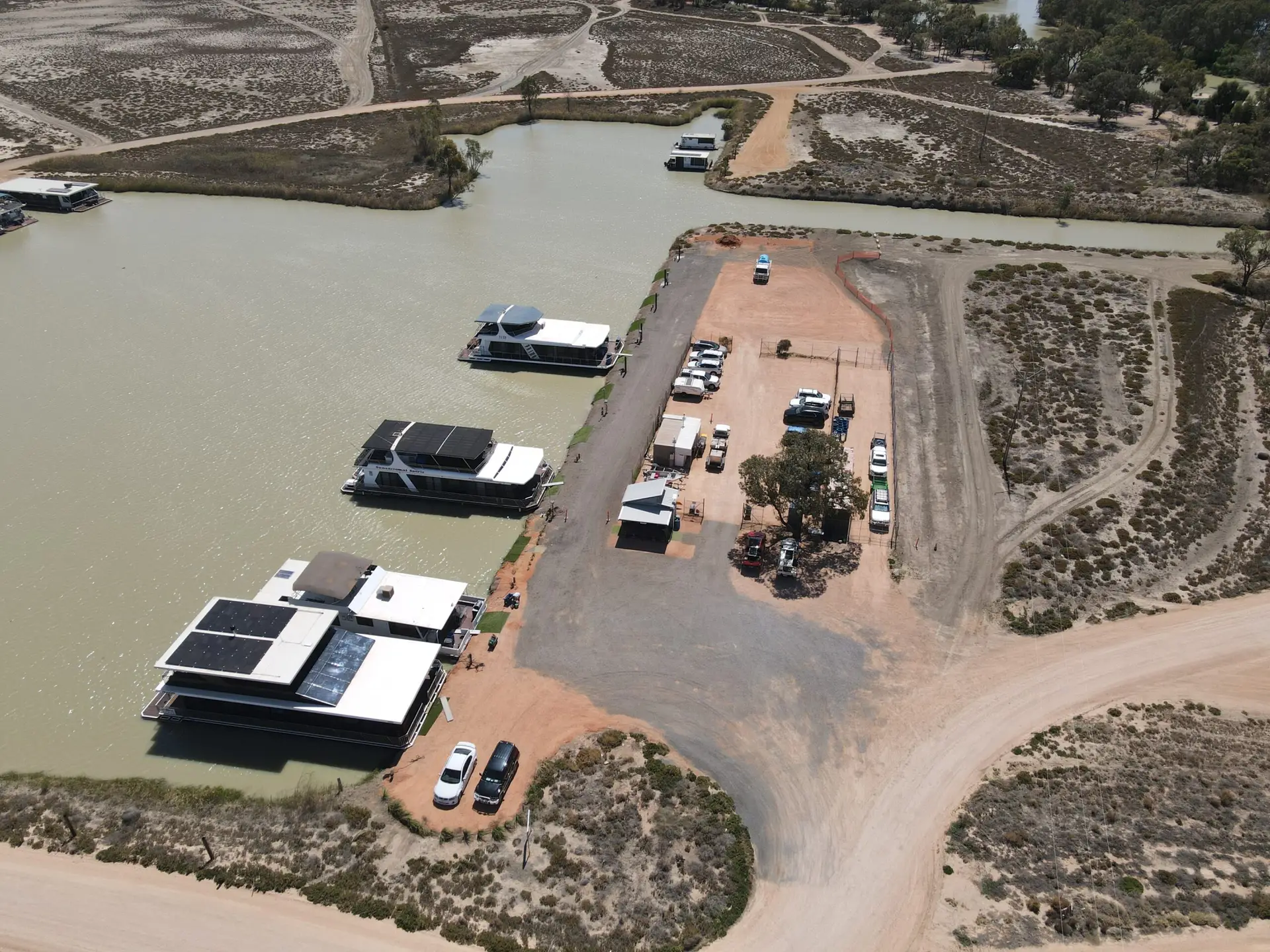 Marina - Renmark Houseboats - Houseboat holiday on the Murray River South Australia