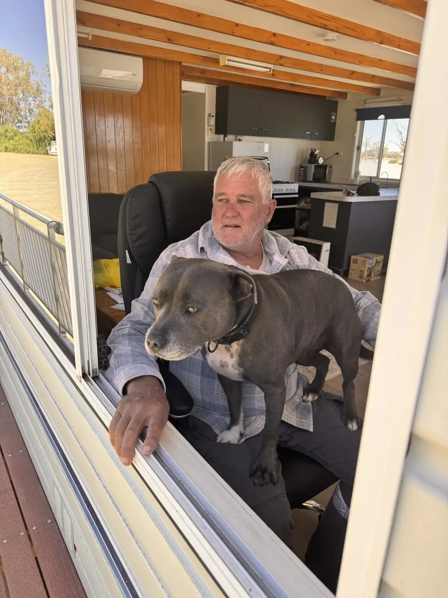 Renmark Houseboats - Houseboat holiday on the Murray River South Australia