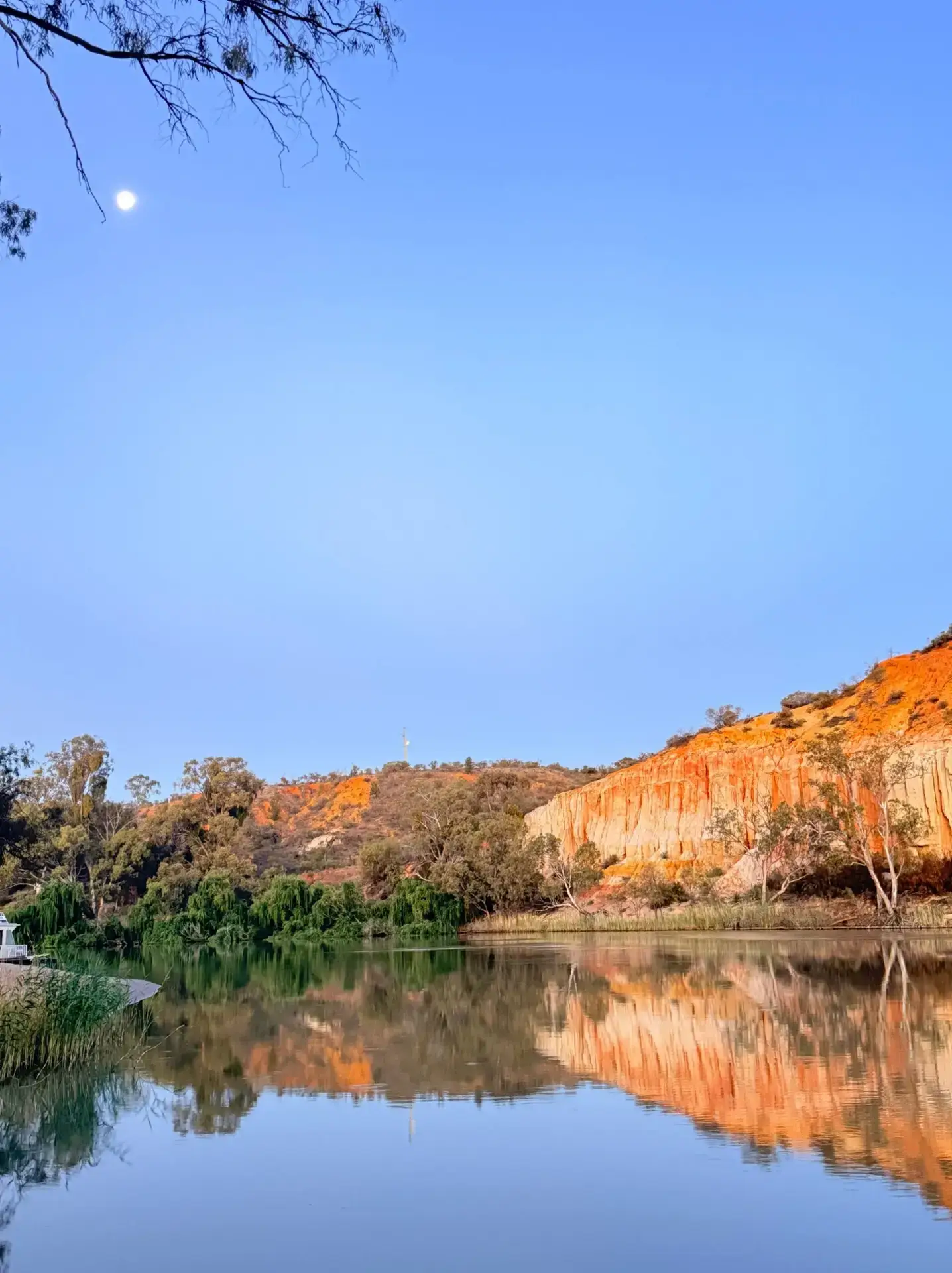 Renmark Houseboats - Houseboat holiday on the Murray River South Australia